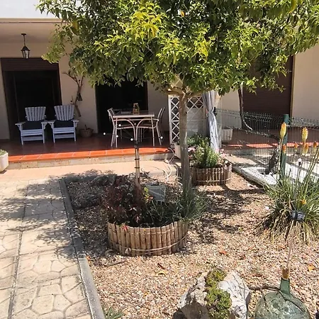 Casa Alfredo Villamarciel